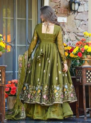 Women's organza floral embroidered anarkali kurta palazzo with dupatta set 3