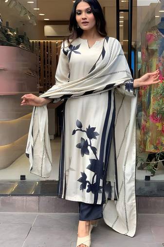 Off- white muslin fabric printed kurta set