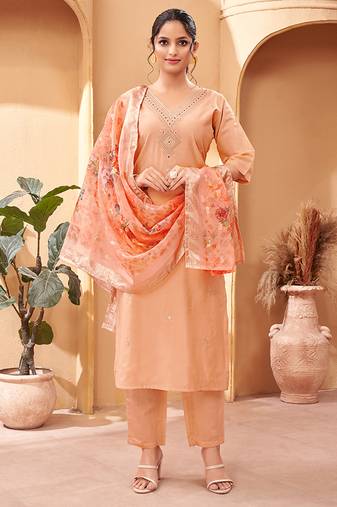 Peach viscose chanderi thread work kurta set