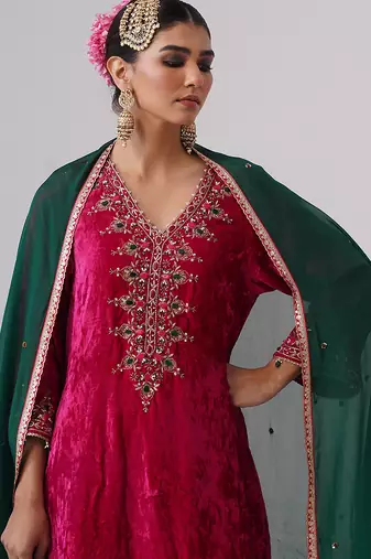Pink embroidered velvet kurta set