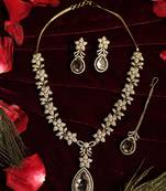 Floral pear-drop bridal set
