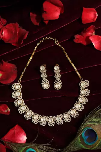 Kundan floral necklace set