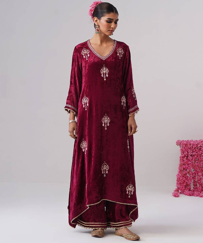 Pink embroidered velvet kurta set