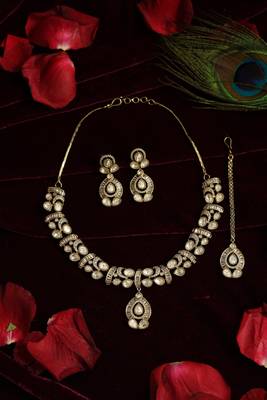 Baguette & polki pendant set 1