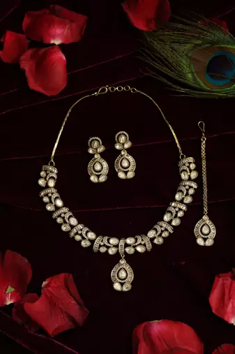 Baguette & polki pendant set