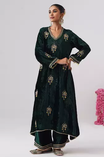Green embroidered velvet kurta set