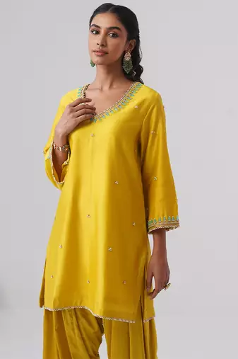 Yellow embroidered chanderi silk kurta set