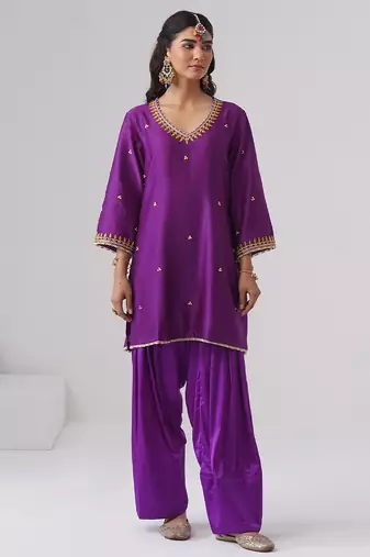 Purple embroidered chanderi silk kurta set