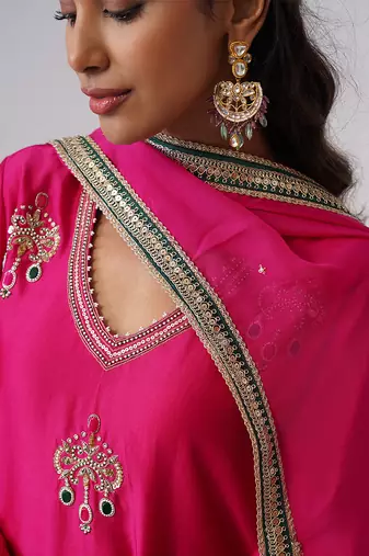 Pink embroidered chanderi silk kurta set
