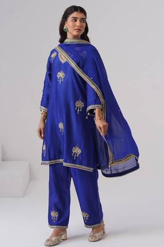 Blue embroidered chanderi silk kurta set