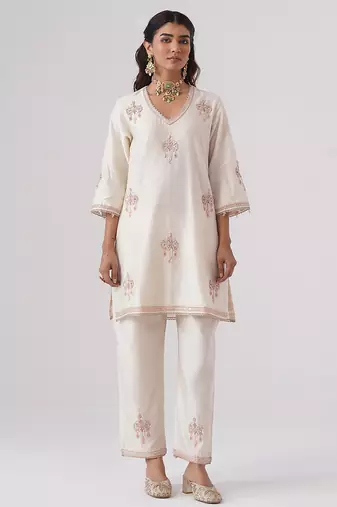 White embroidered chanderi silk kurta set