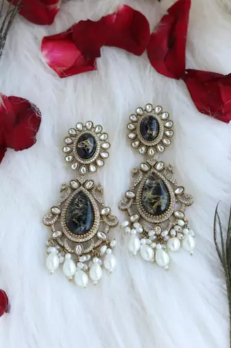 Black stone victorian drops