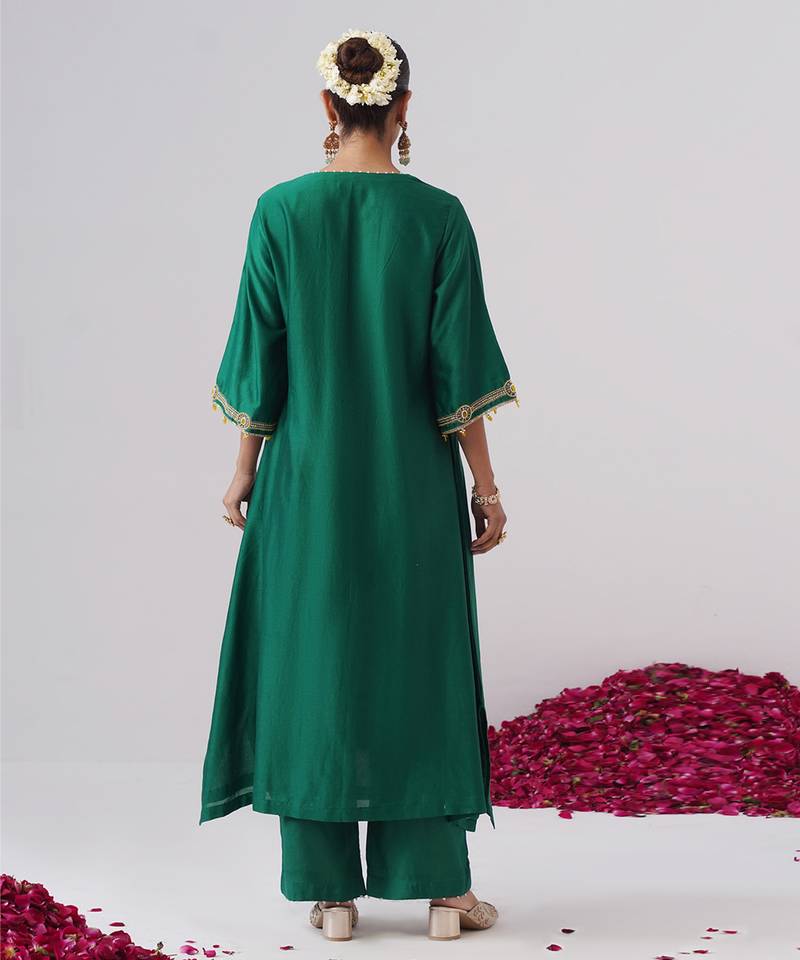 Green embroidered chanderi silk kurta set