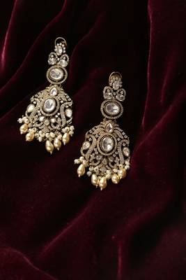 Victorian scroll & pearl earrings 1