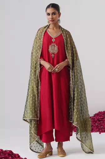 Red embroidered chanderi silk kurta set
