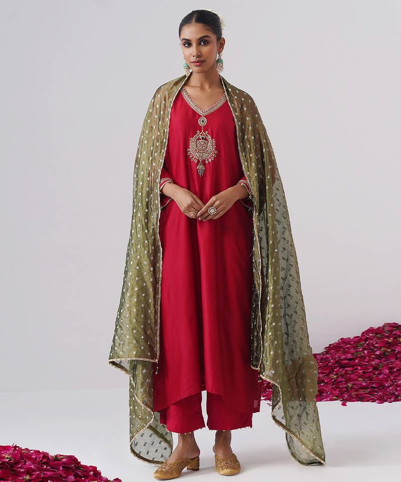 Red embroidered chanderi silk kurta set