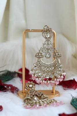 Pink bead chandbali earrings 4