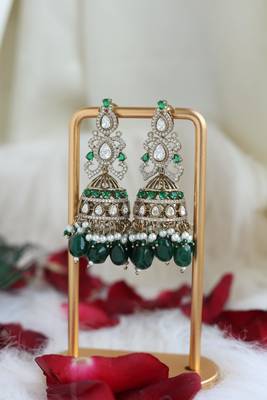 Green & pearl jhumka earrings 1