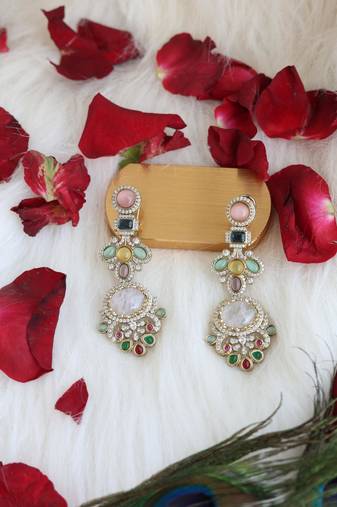 Pastel geometric tiered earrings