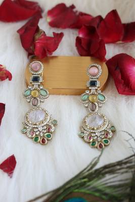 Pastel geometric tiered earrings 4