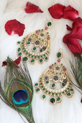 Long emerald chandbalis 2