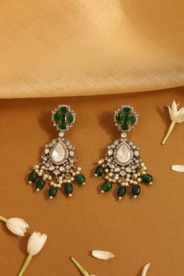 Grand kundan & emerald choker set 3