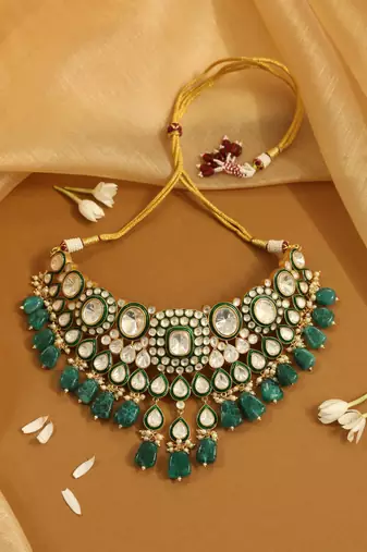 Royal green onyx & kundan ensemble