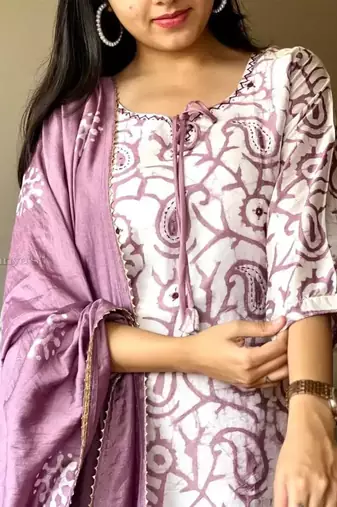 Jaipuri Pink Cotton Kurta & Pant With Dupatta