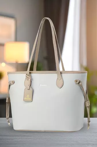 Handbag, detachable sling strap