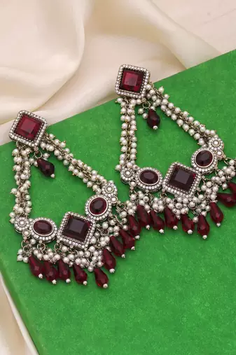Maroon color kundan earrings