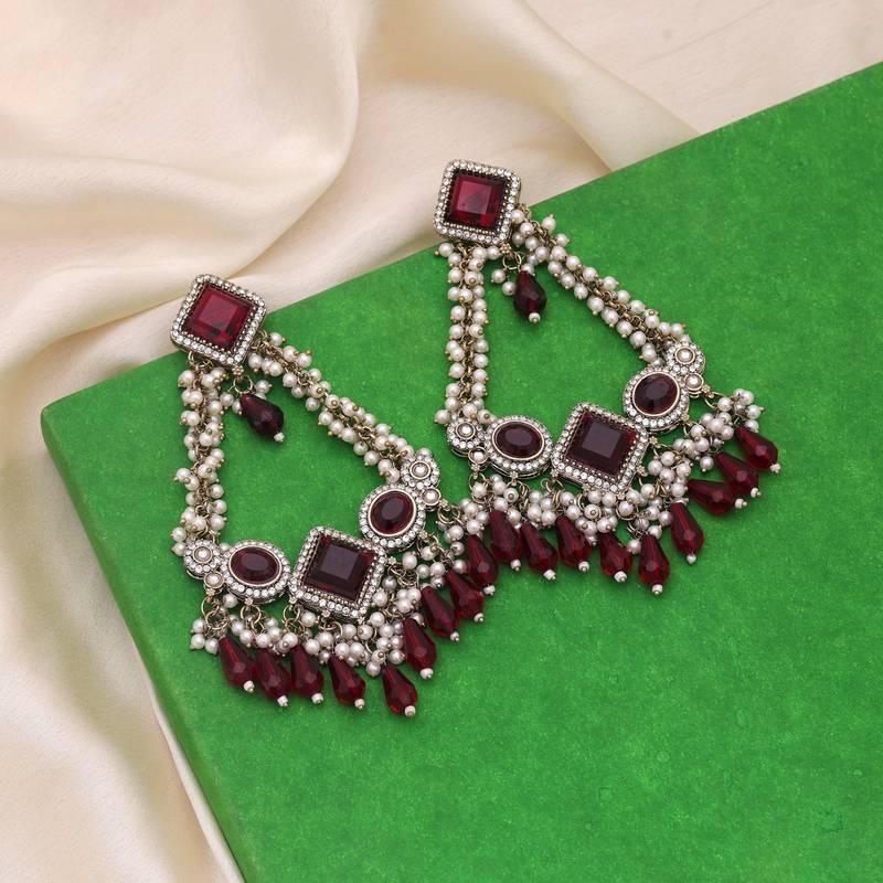 Maroon color kundan earrings