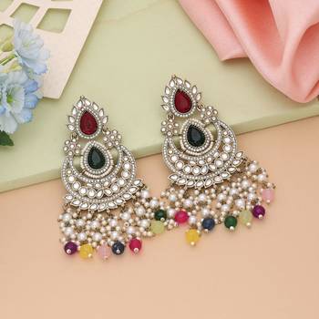 Maroon & green color kundan earrings 1