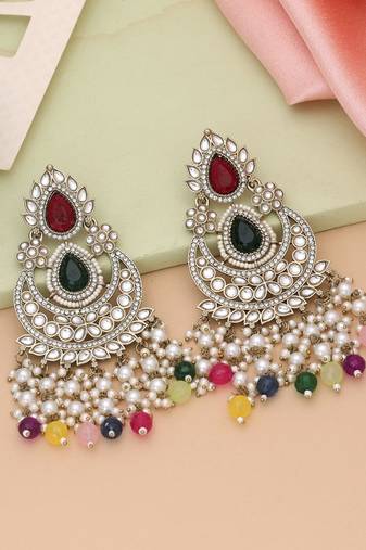 Maroon & green color kundan earrings