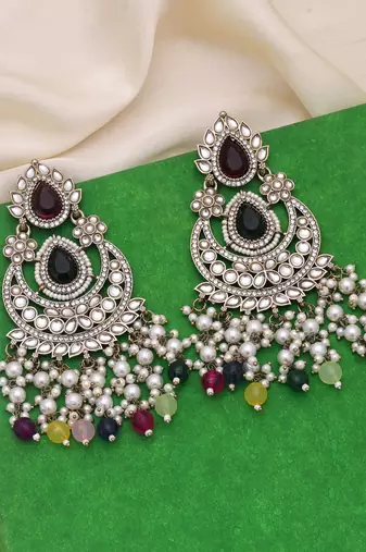 Maroon & green color kundan earrings
