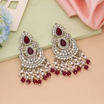 Maroon color kundan earrings 1