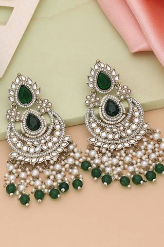 Green color kundan earrings