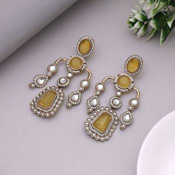 Yellow color kundan earrings 2