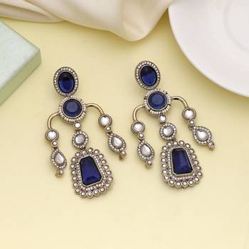 Blue color kundan earrings 1