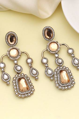 Gold color kundan earrings