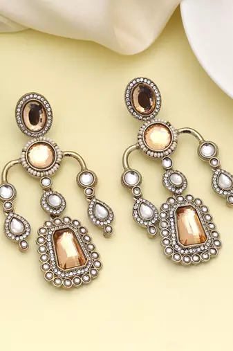 Gold color kundan earrings
