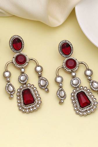 Maroon color kundan earrings