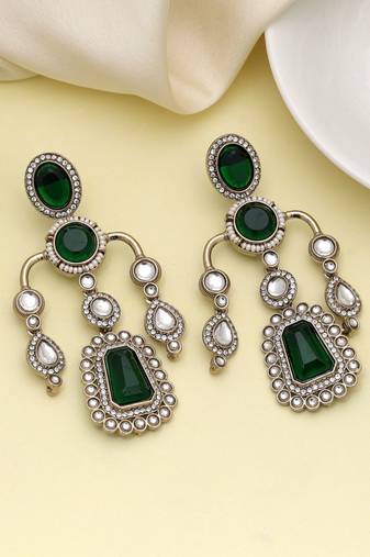 Green color kundan earrings