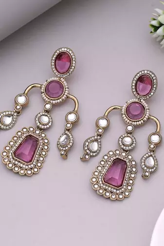 Magenta color kundan earrings