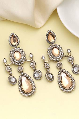 Gold color kundan earrings