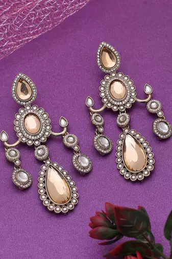 Gold color kundan earrings