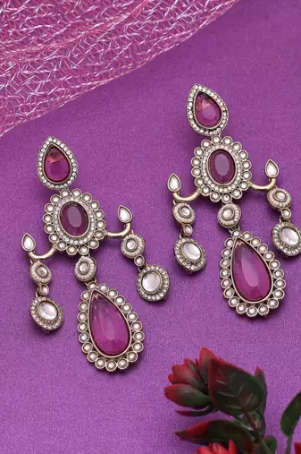 Magenta color kundan earrings