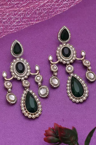 Green color kundan earrings