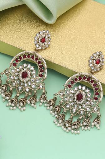 Maroon color kundan earrings
