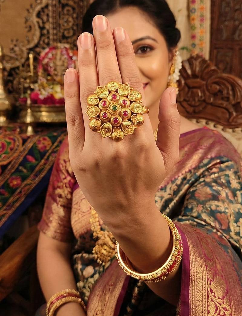 Design high gold polish full stone finger rings for women and girls