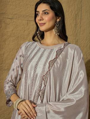 Sophisticated Silver-Grey Silk Suit with Ruffled Border and Tonal Embroidery 4